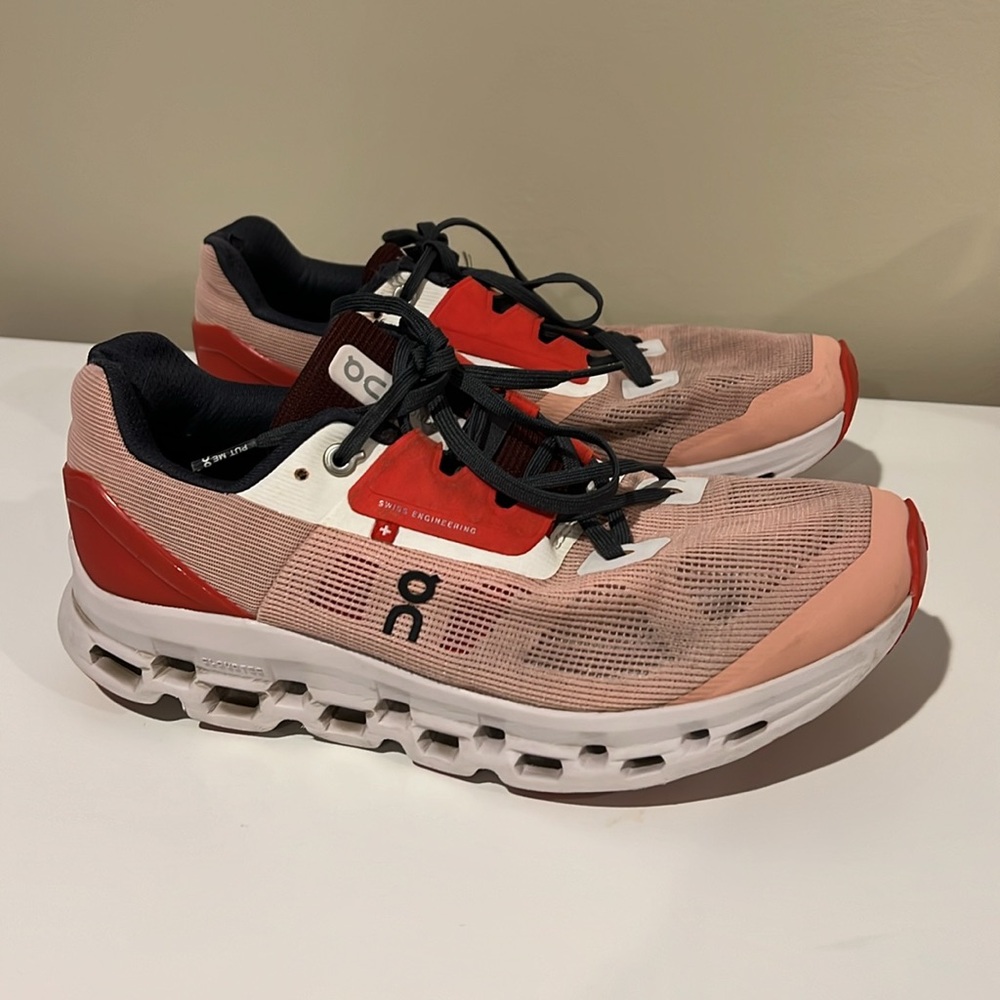 On Cloudstratus 2 Women's Running shoes (Neutral) size 9 - Picture 2 of 7